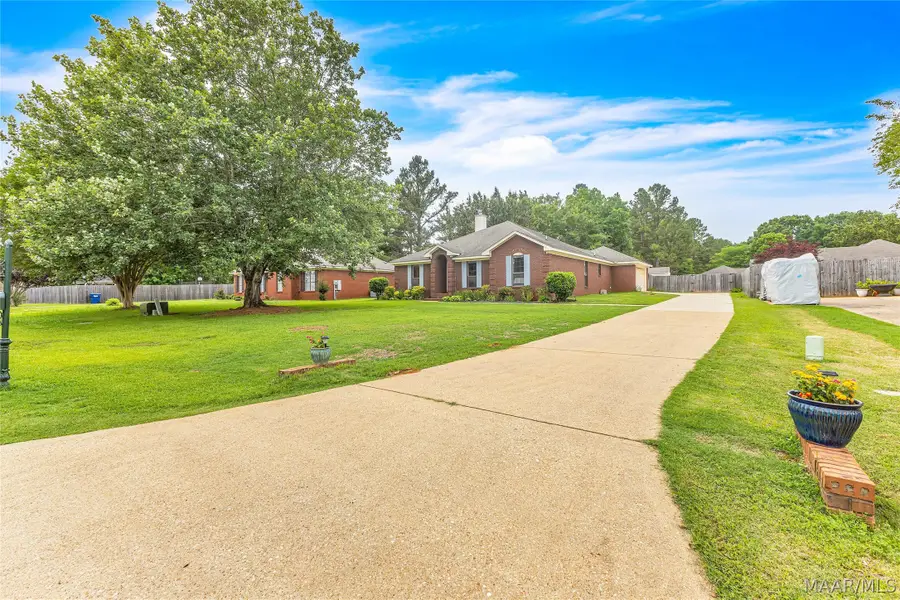 55 Post Oak Place, Wetumpka, AL 36093 - #3