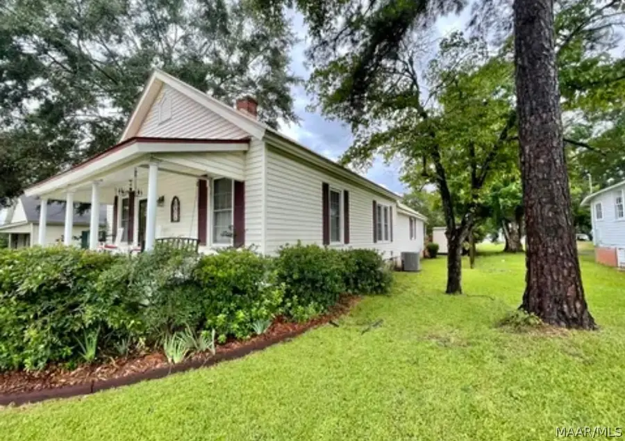 211 Central Boulevard, Tallassee, AL 36078 - #2