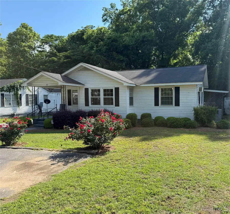 32 Pecan Drive, Selma, AL 36701 - #2