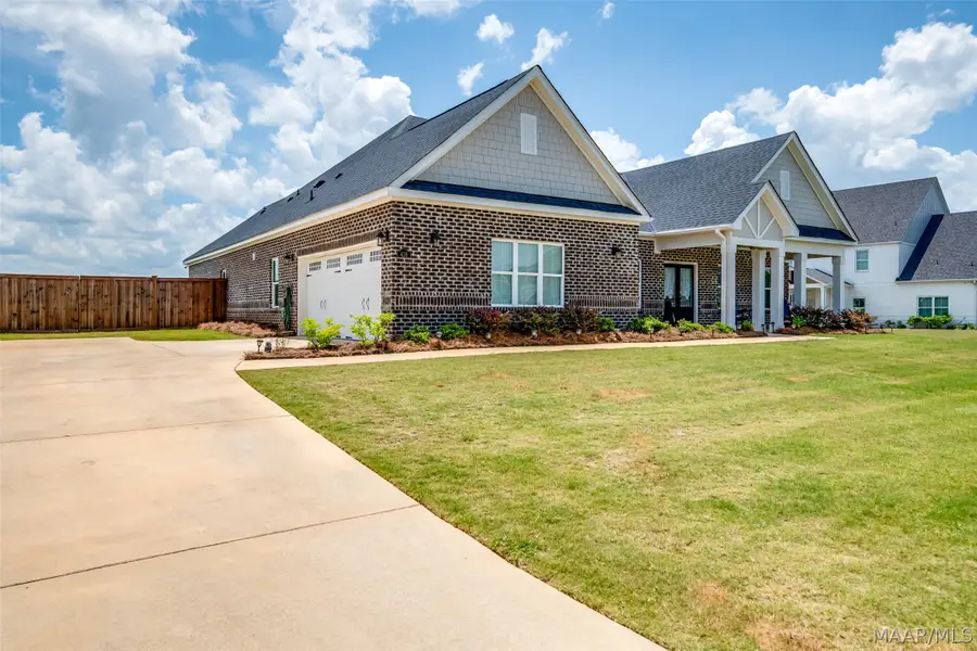 416 Midland Drive, Wetumpka, AL 36093 - #3