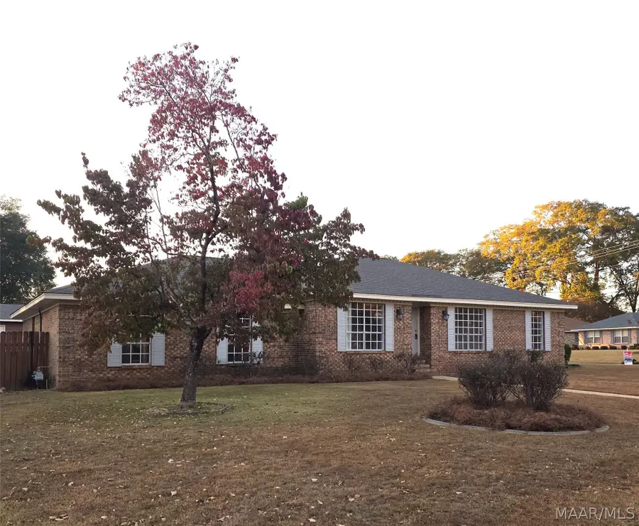 213 Gail Street, Prattville, AL 36066 - #2
