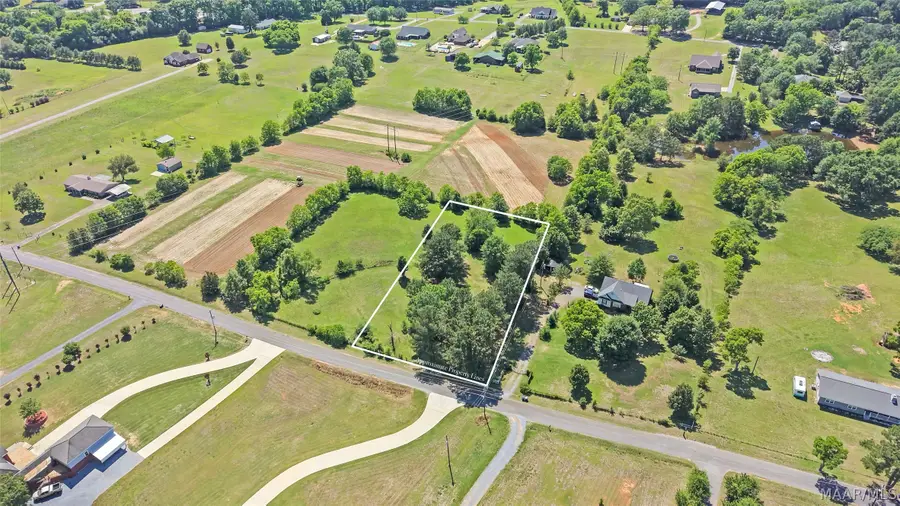 367 Lake Region Circle, Wetumpka, AL 36092 - #3