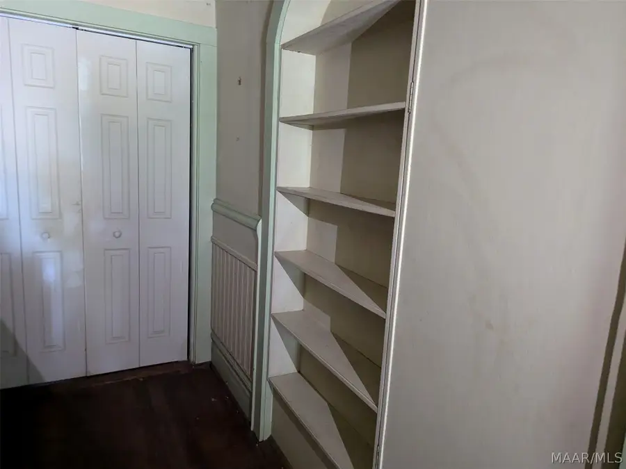 609 Church Street, Selma, AL 36701 - #3