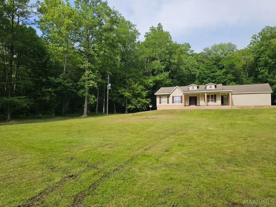 136 Village Creek Road, Prattville, AL 36067 - #2