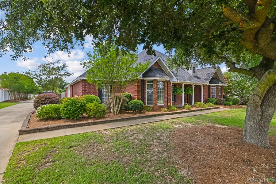 412 Holly Brook Drive, Montgomery, AL 36109 - #2