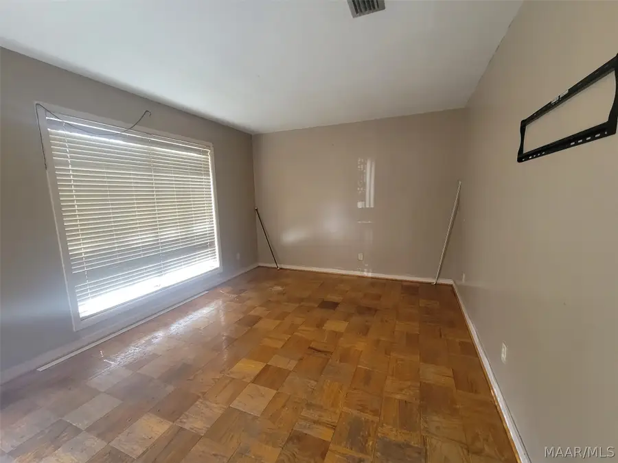 2556 Westwood Drive, Montgomery, AL 36108 - #3