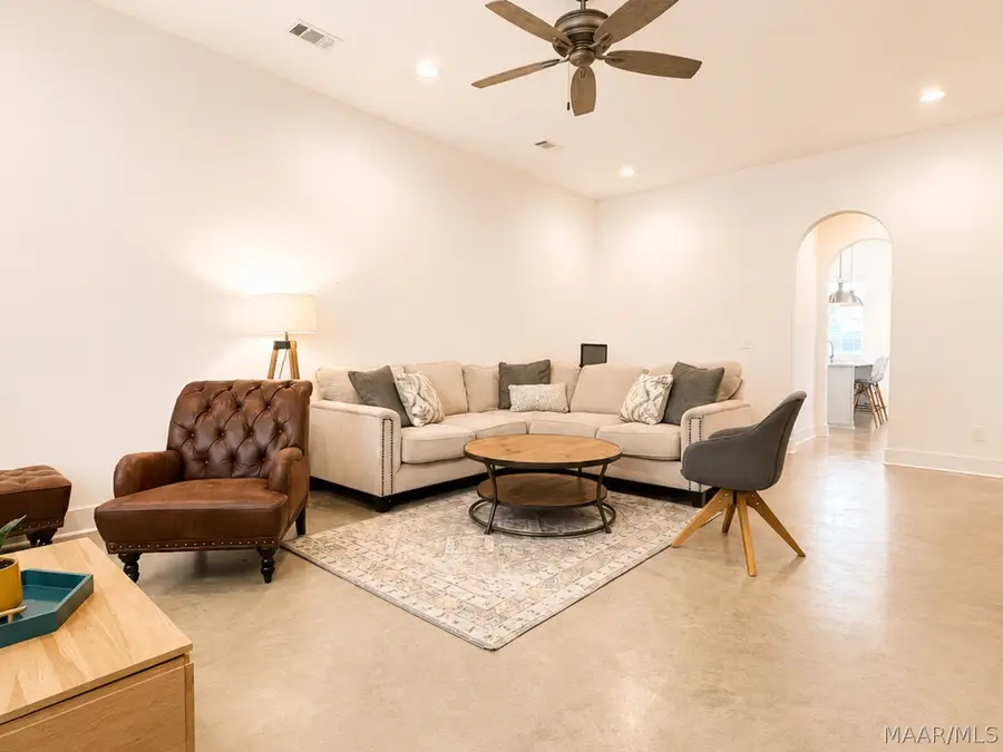 4667 Broadwick Street, Montgomery, AL 36116 - #3
