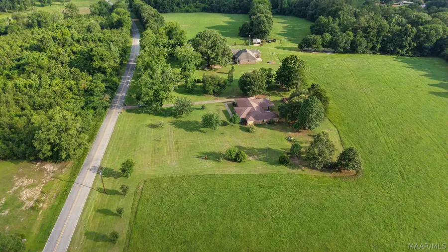 4400 Allen Road, Grove Hill, AL 36451 - #2