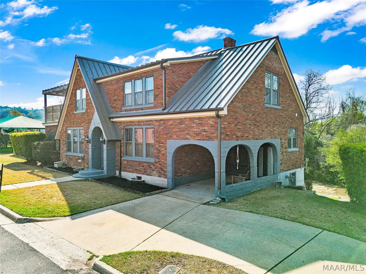 209 Dozier Street, Wetumpka, AL 36092 - #1