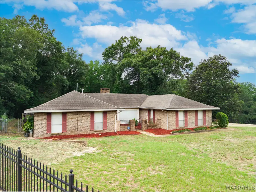 23 Pine Forest Drive, Wetumpka, AL 36093 - #2