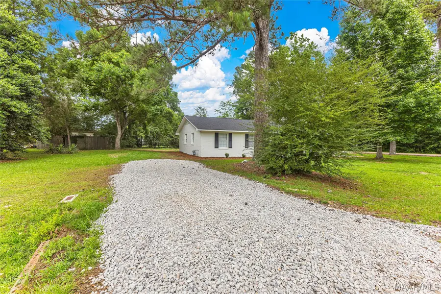 20 1st Avenue, Wetumpka, AL 36092 - #3