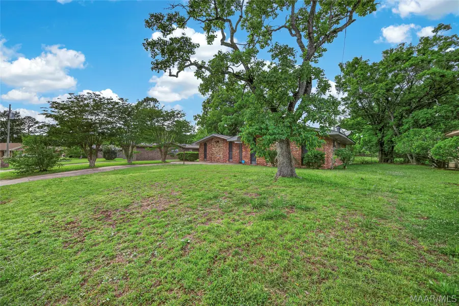 3633 Menlo Court, Montgomery, AL 36116 - #3