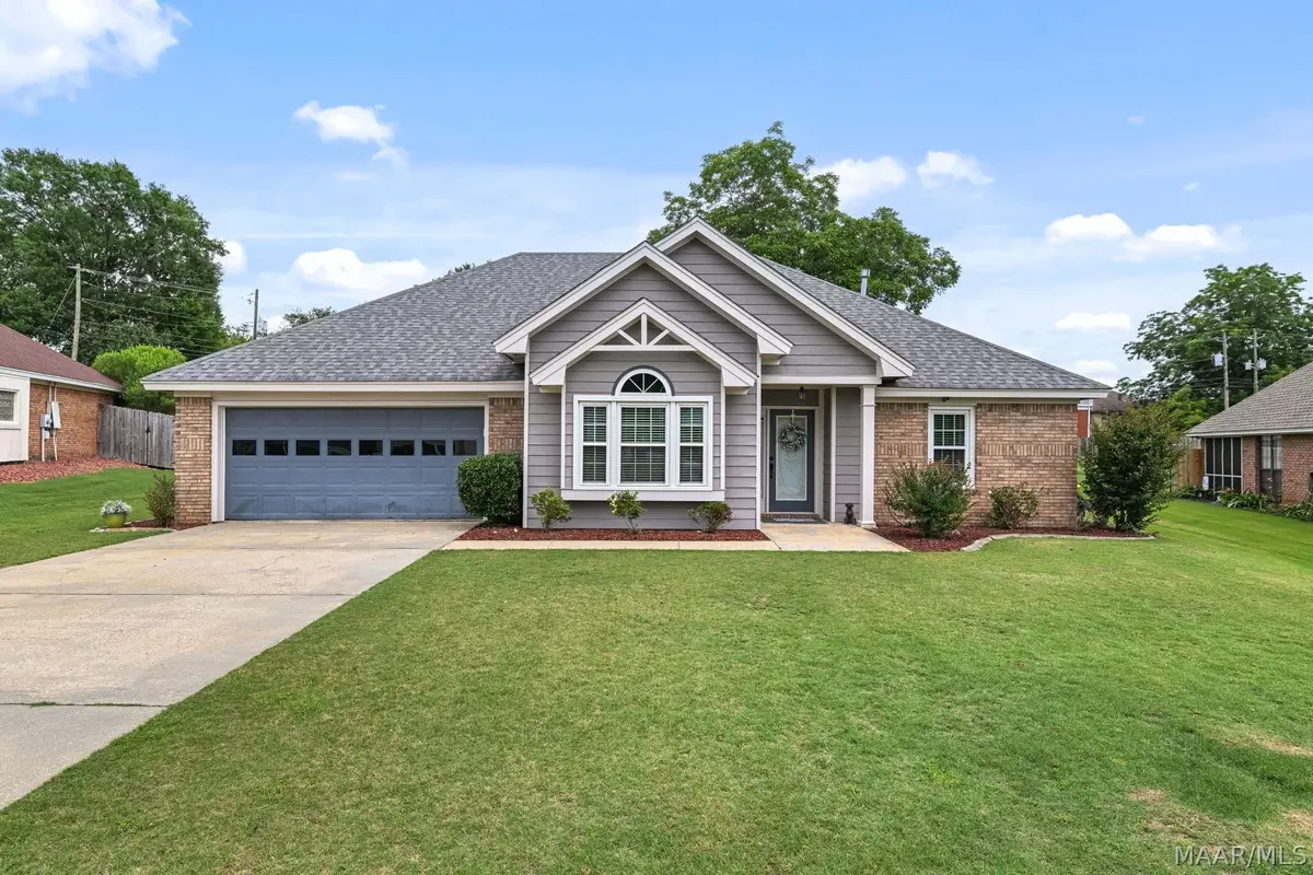 1722 Twelve Oaks Lane, Prattville, AL 36066 - #1