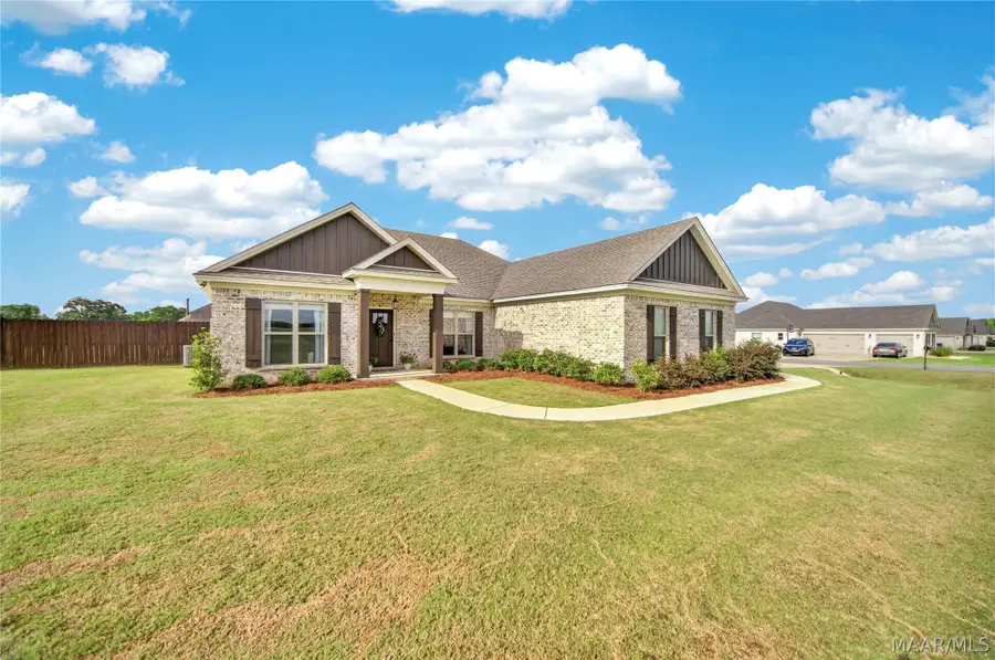 419 Fern Road, Wetumpka, AL 36092 - #3