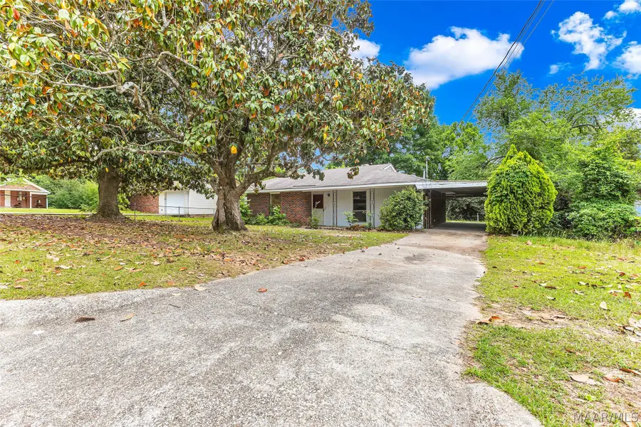 240 Clubview Drive, Prattville, AL 36067 - #3