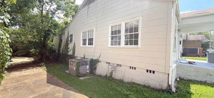 2138 E 2nd Street, Montgomery, AL 36106 - #3