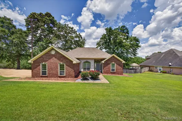 189 Dillons Run, Deatsville, AL 36022