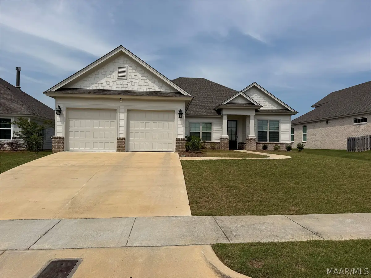9353 Crescent Lodge Circle, Pike Road, AL 36064 - #1