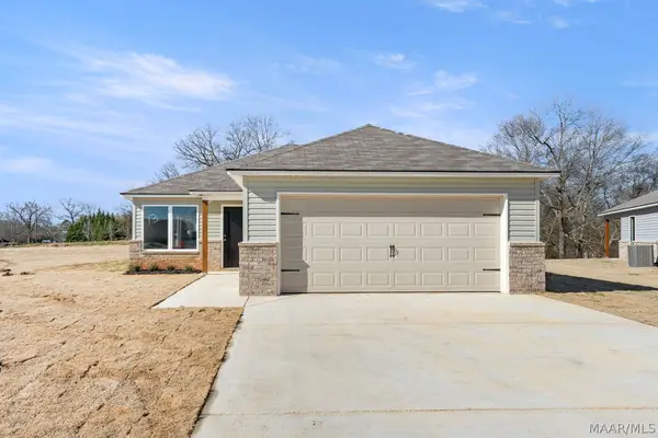 33 Spanish Court, Eclectic, AL 36024