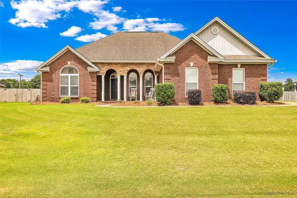 46 Jennifer Lane, Deatsville, AL 36022