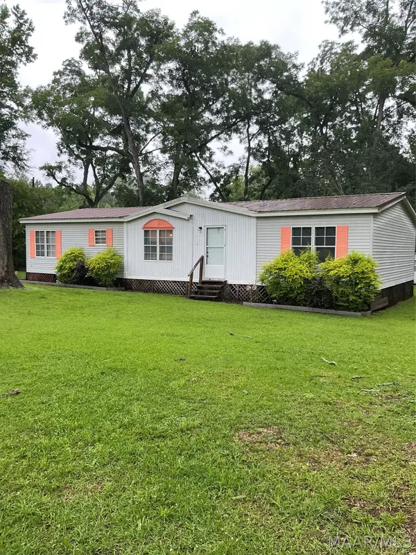109 Narrow Lane, Greenville, AL 36037