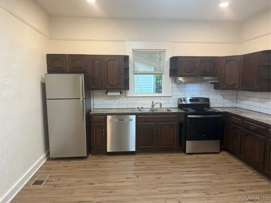 409 Lilly Avenue, Tallassee, AL 36078 - #2