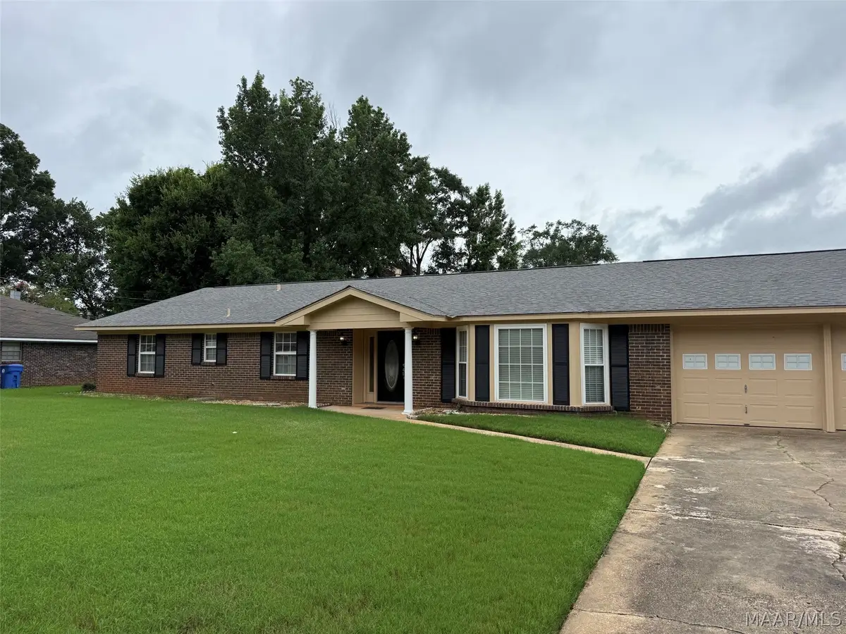 205 Poplar Street, Prattville, AL 36066 - #1