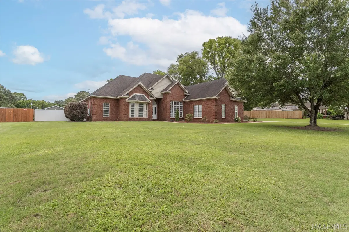 802 Durden Road, Prattville, AL 36067 - #1
