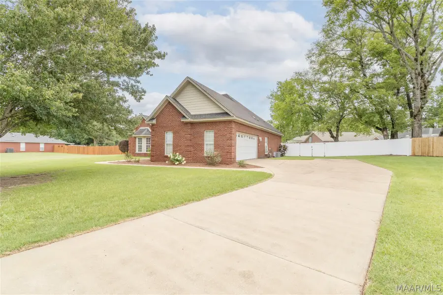 802 Durden Road, Prattville, AL 36067 - #3