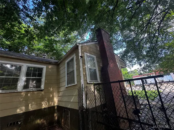 3050 Mcqueen Street, Montgomery, AL 36107