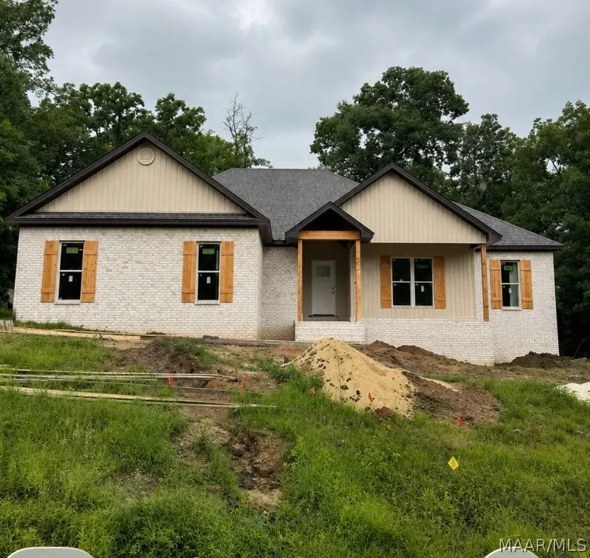 421 Sunnybrook Drive, Deatsville, AL 36022 - #2