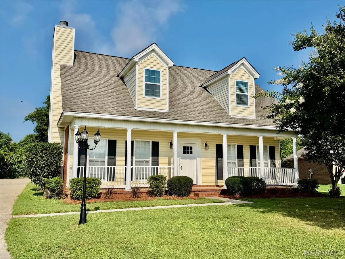 307 Sparrow Point Lane, Deatsville, AL 36022 - #1