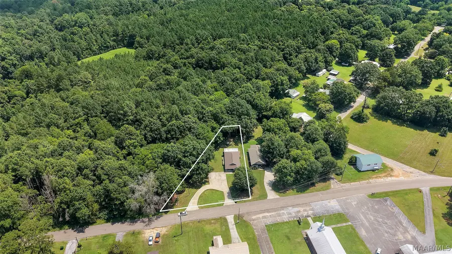 528 Little Road, Tallassee, AL 36078 - #3