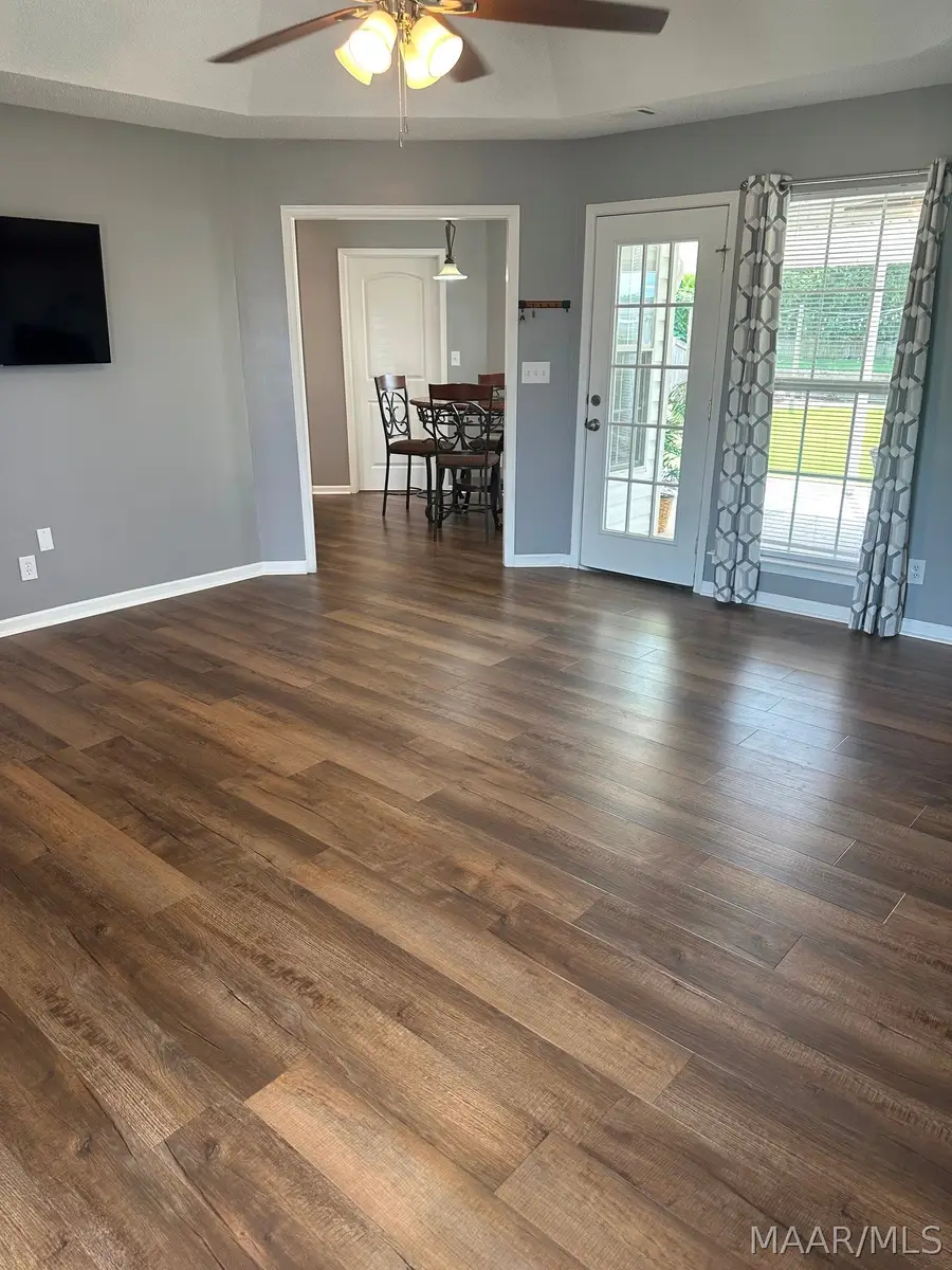 552 Mcdonald Drive, Wetumpka, AL 36092 - #3