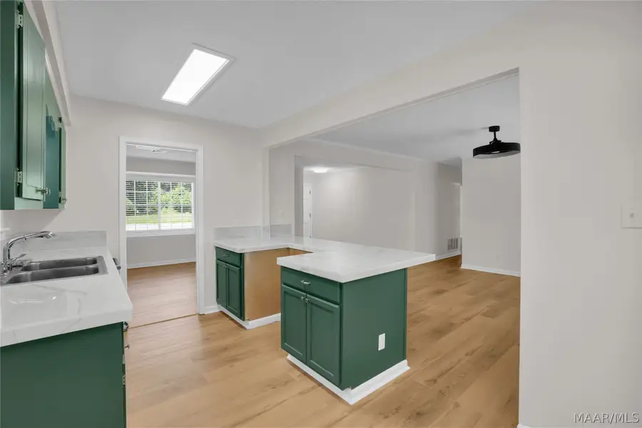 1420 Dunbarton Road, Montgomery, AL 36117 - #3