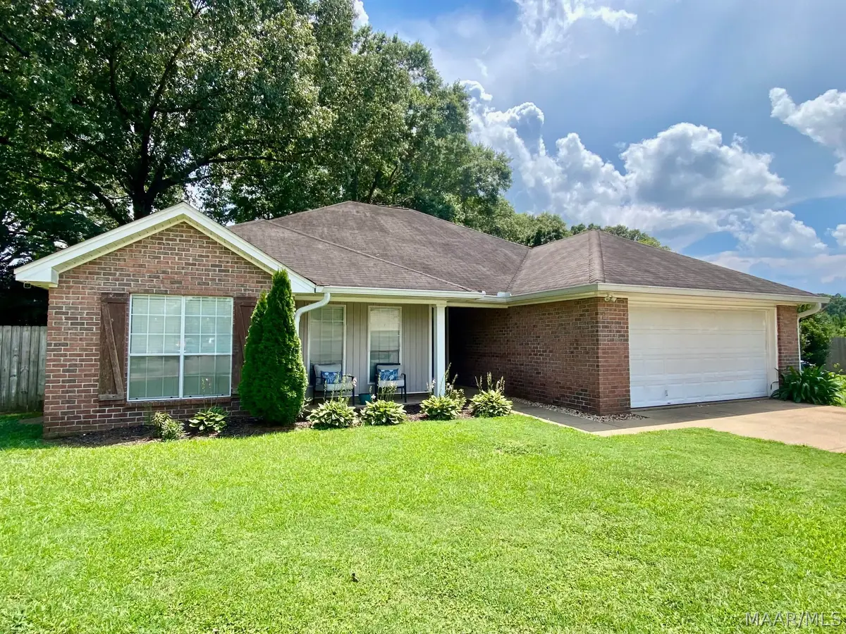 909 Oak Crest Court, Wetumpka, AL 36092 - #1