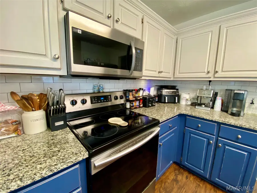 909 Oak Crest Court, Wetumpka, AL 36092 - #2