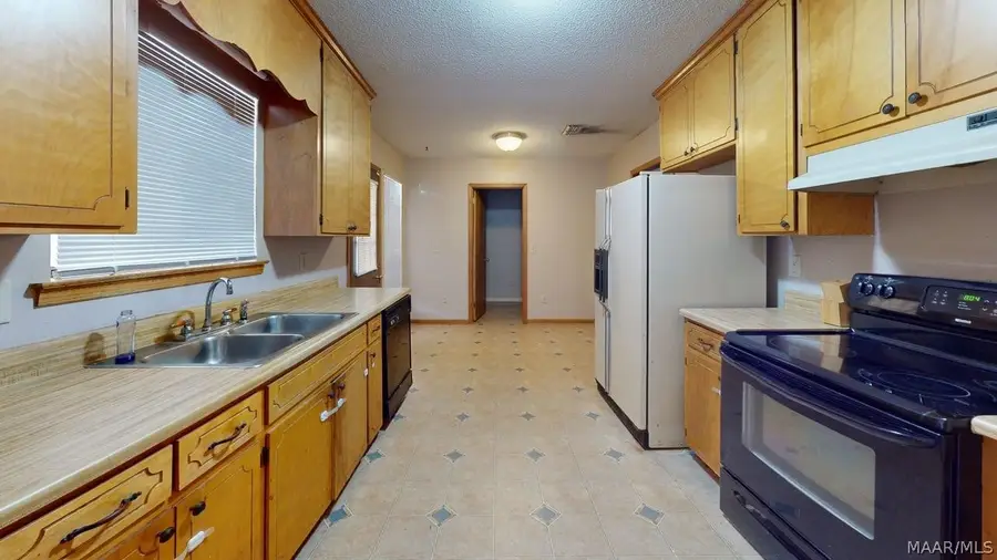 4130 Beardsley Drive, Montgomery, AL 36109 - #2