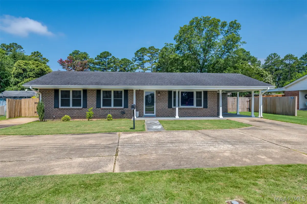 617 Fairview Avenue, Prattville, AL 36066 - #1
