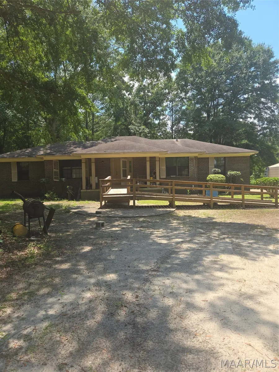 636 Copeland Road, Wetumpka, AL 36092 - #2