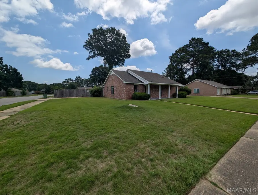 1400 Dunbarton Road, Montgomery, AL 36117 - #2