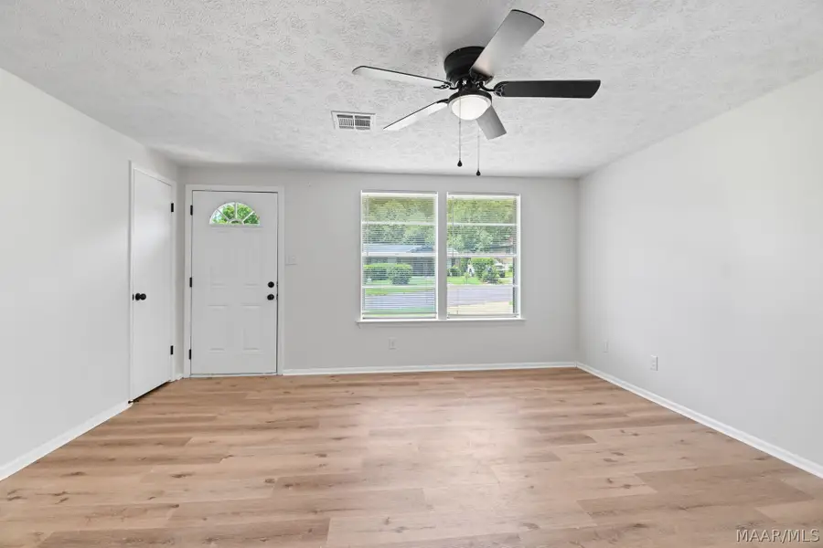 104 White Oak Drive, Prattville, AL 36067 - #3