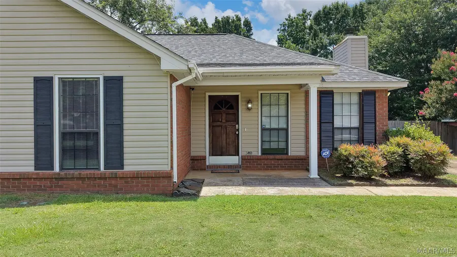 211 Azalea Drive, Millbrook, AL 36054 - #3