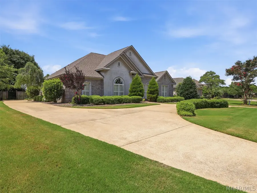 9648 Lochfield Drive, Pike Road, AL 36064 - #2