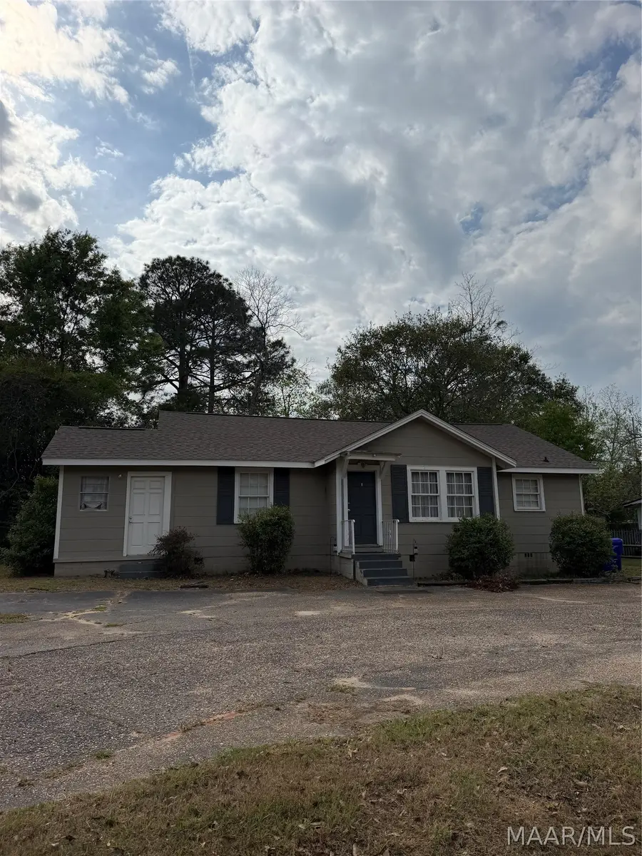 1115 Park Street, Troy, AL 36081 - #3