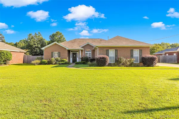 586 Ingleside Way, Pike Road, AL 36064