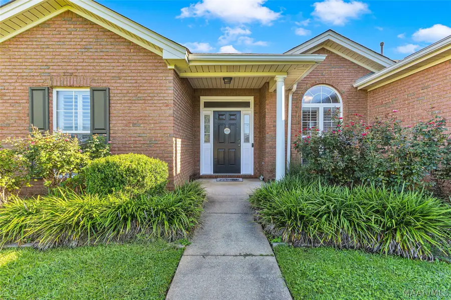 586 Ingleside Way, Pike Road, AL 36064 - #2