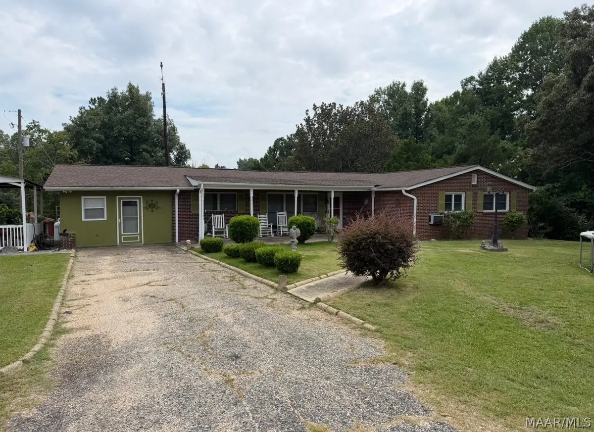 4980 Longview Road, Elmore, AL 36025 - #1