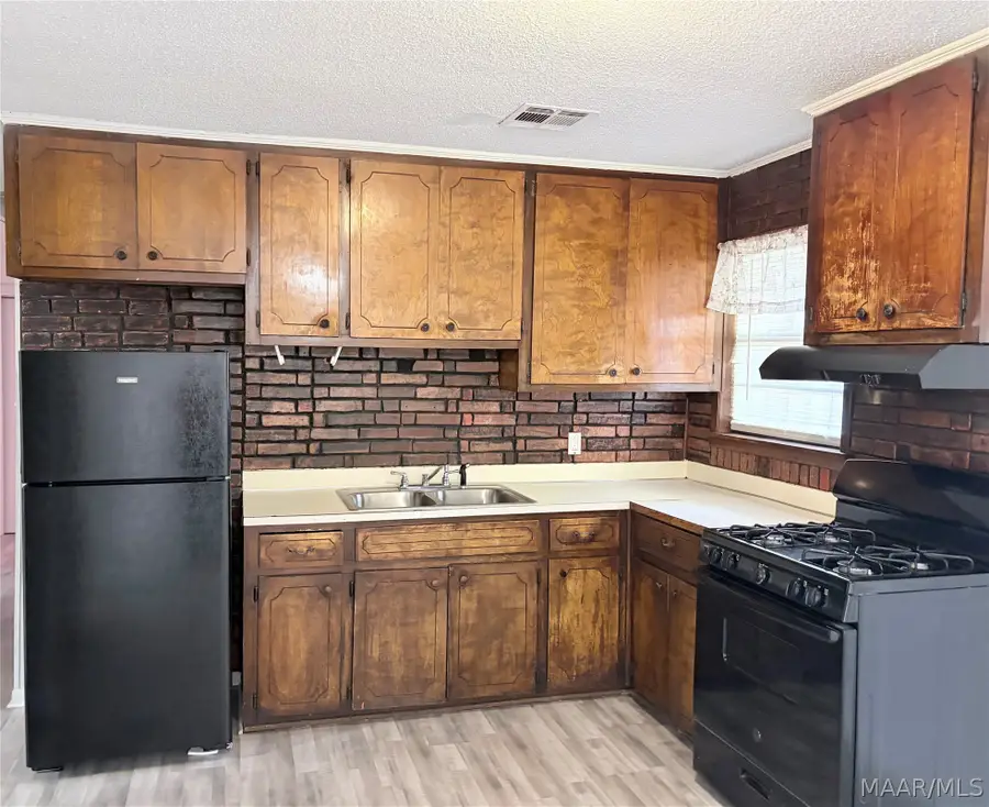 230 Longbrook Drive, Montgomery, AL 36110 - #3