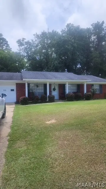 906 Skidmore Avenue, Prattville, AL 36066 - #1